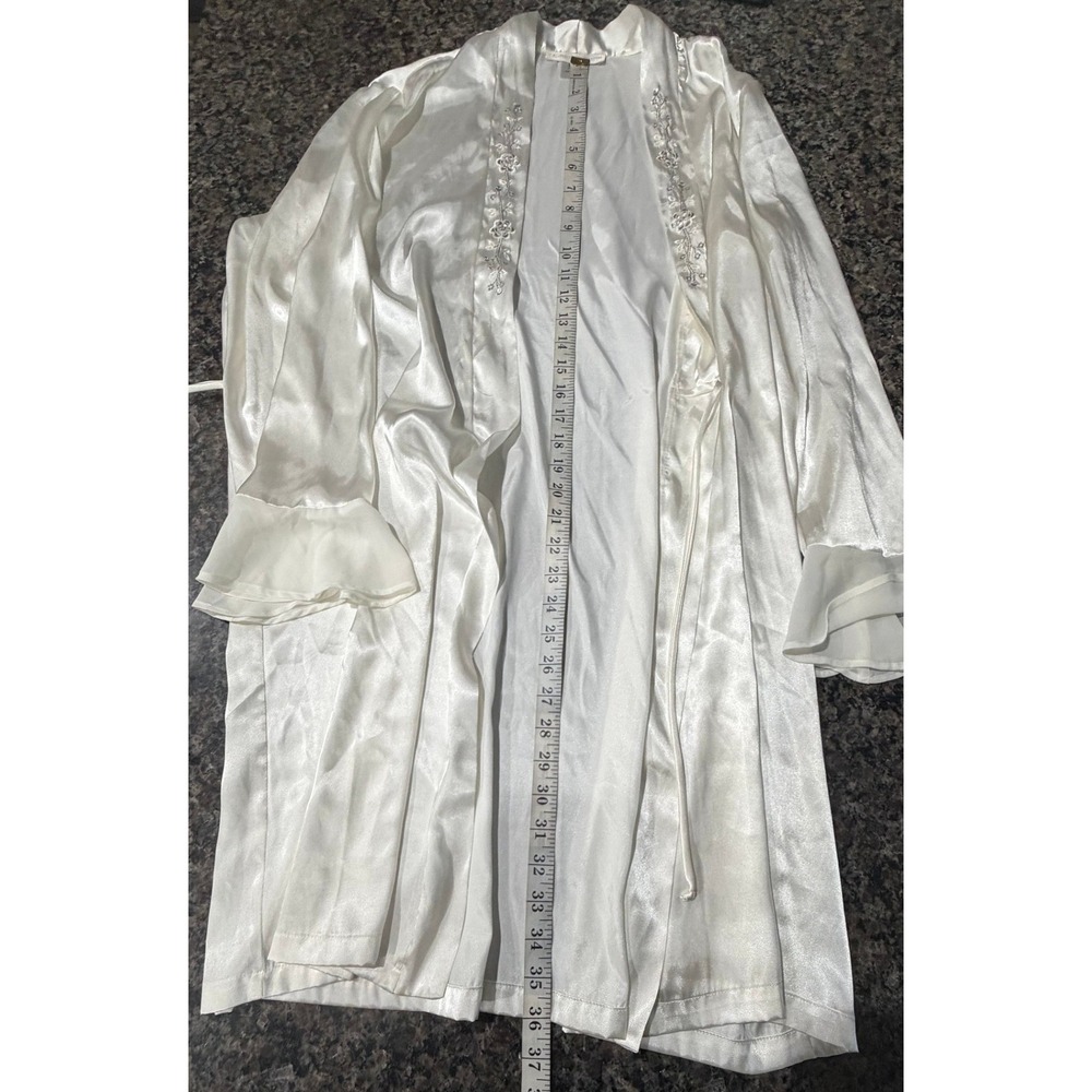 Vintage California Dynasty Ivory Satin Robe L Sequin Ruffle RMD031 No Sash - Picture 7 of 10